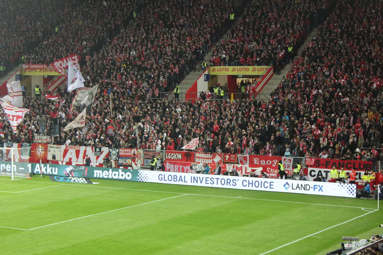 โบรกเกอร์ Land-FX ดีไหม มีข้อดี-ข้อเสียอะไรบ้าง ? 4 FSV Mainz Land FX